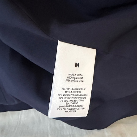 Favorite Daughter The Satin Blazer Navy Venetian Blue Women’s Medium - Picture 4 of 11